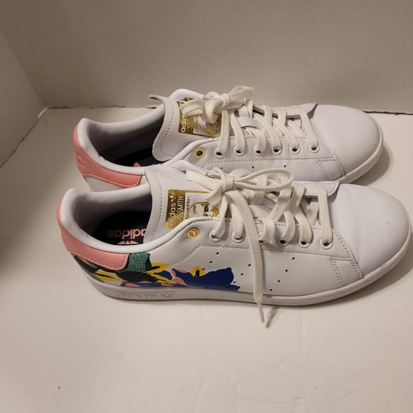 Adidas Stan Smith Sneaker White/Pink/Green/Blue/Yellow Lace up Closure Size 10 - Picture 4 of 13